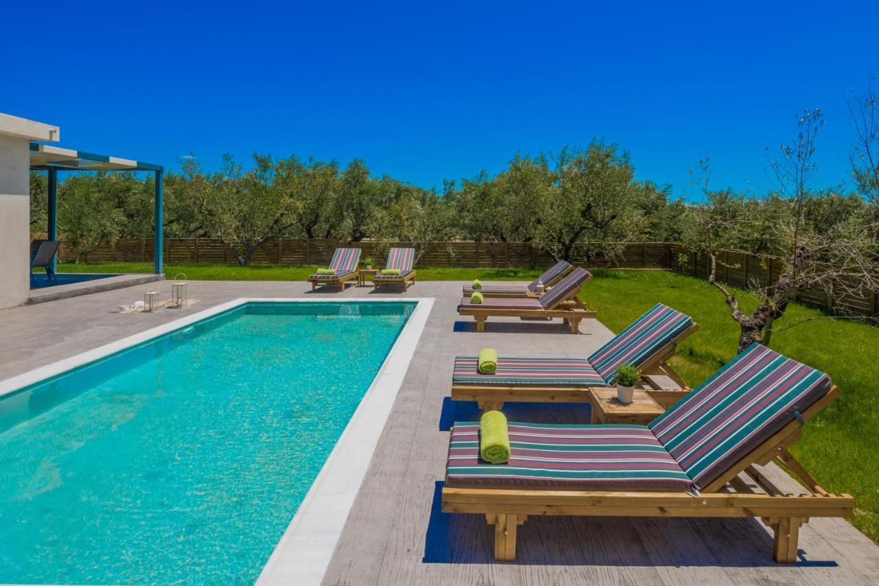 Natura Verde Villas Fiolitis Luaran gambar