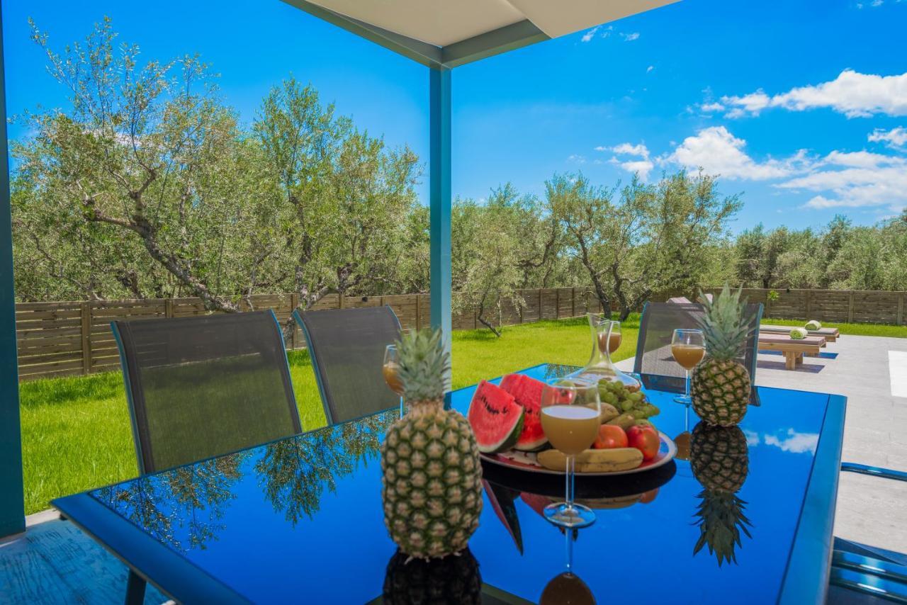 Natura Verde Villas Fiolitis Luaran gambar