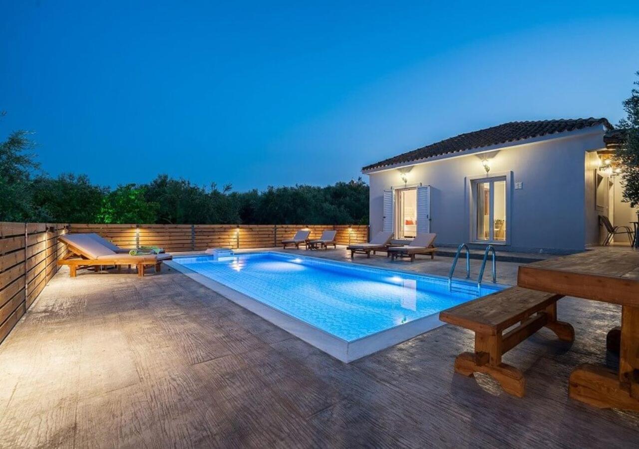 Natura Verde Villas Fiolitis Luaran gambar
